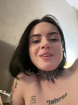 Snapshot of KeithTown chatting on February 2025 08:10:02 AM KeithTown online show from February 2025 08:10:02 AM