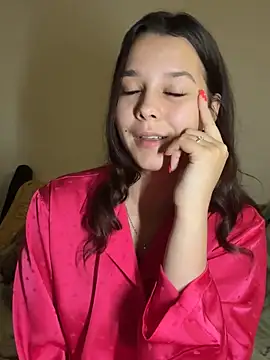 Snapshot of PoppyRobinson chatting on December 2024 06:12:01 PM PoppyRobinson online show from December 2024 06:12:01 PM