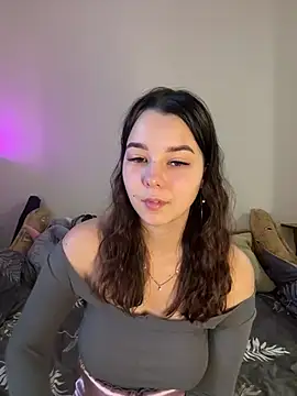 Snapshot of PoppyRobinson chatting on January 2025 08:13:02 AM PoppyRobinson online show from January 2025 08:13:02 AM