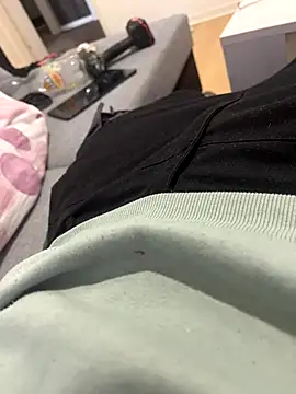 27SKLuder online show from October 2025 12:49:02 PM