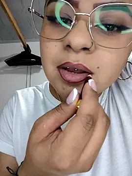 Princess Lau online show from April 2026 02:37:02 AM