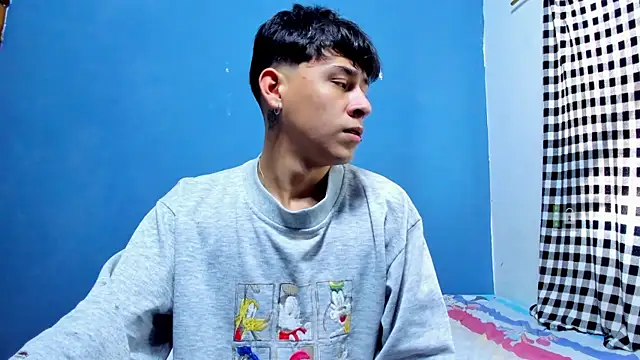 Snapshot of Kanterfun chatting on December 2024 12:49:01 PM Kanterfun online show from December 2024 12:49:01 PM