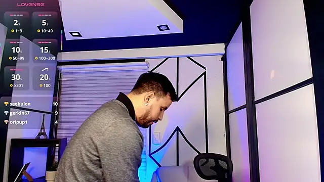 Snapshot of JackBlanco_ chatting on March 2025 04:40:02 AM JackBlanco online show from March 2025 04:40:02 AM