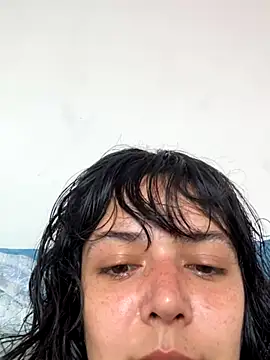 Snapshot of magalunabb chatting on December 2024 12:51:02 PM magalunabb online show from December 2024 12:51:02 PM