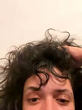 Snapshot of magalunabb chatting on December 2024 12:45:02 AM magalunabb online show from December 2024 12:45:02 AM