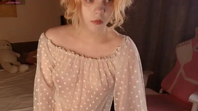 Emily relish online show from November 2025 01:10:01 PM