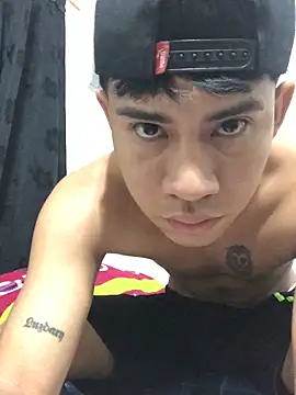 Snapshot of logannth chatting on October 2025 07:49:02 AM logannth online show from October 2025 07:49:02 AM