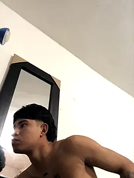 Snapshot of logannth chatting on November 2025 05:34:01 PM logannth online show from November 2025 05:34:01 PM