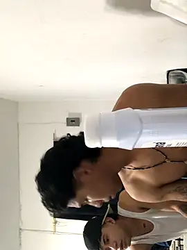 Snapshot of logannth chatting on November 2025 05:32:02 AM logannth online show from November 2025 05:32:02 AM