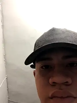 Snapshot of logannth chatting on December 2025 10:09:01 AM logannth online show from December 2025 10:09:01 AM