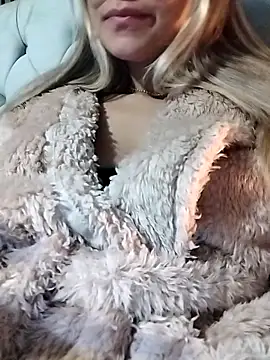 Snapshot of fofinhaa12 chatting on November 2025 02:15:01 PM fofinhaa12 online show from November 2025 02:15:01 PM