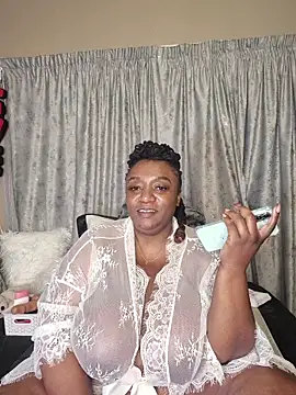 ThickianaRider online show from November 2025 03:33:02 PM