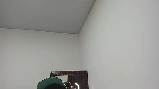 Karljensen33 online show from February 2025 03:19:01 PM