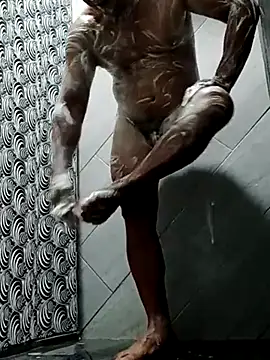 Snapshot of luchoarr chatting on February 2025 10:20:02 PM luchoarr online show from February 2025 10:20:02 PM