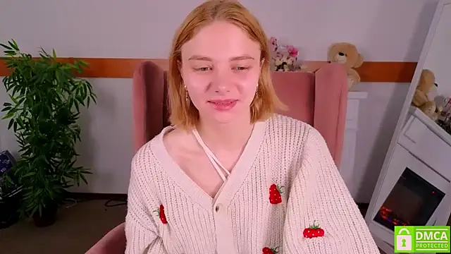 Snapshot of MirraBellanta chatting on November 2025 10:47:01 PM MirraBellanta online show from November 2025 10:47:01 PM