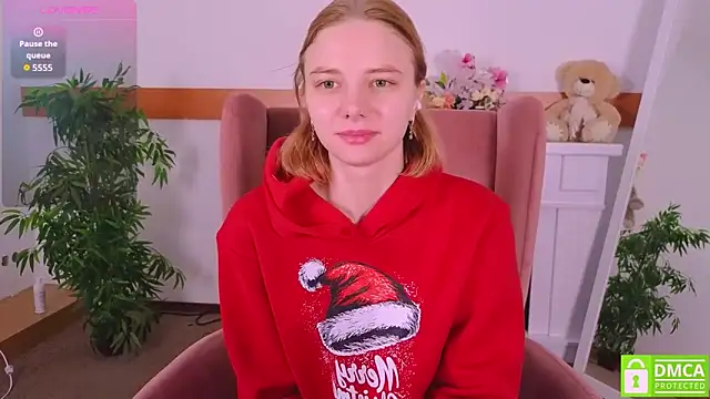 Snapshot of MirraBellanta chatting on December 2025 10:07:02 PM MirraBellanta online show from December 2025 10:07:02 PM