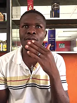 HutchMansell online show from December 2024 12:05:01 PM