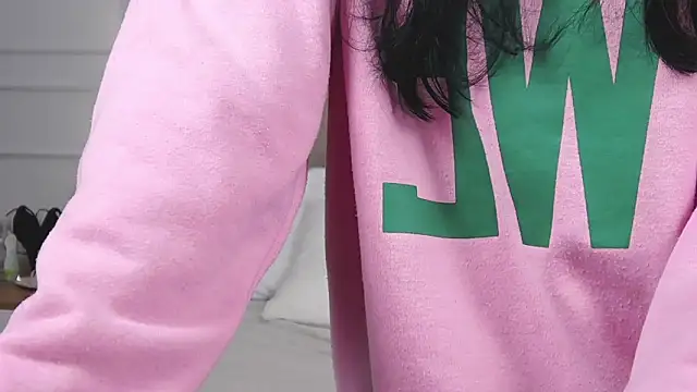 LeilaLow online show from February 2025 11:09:02 AM