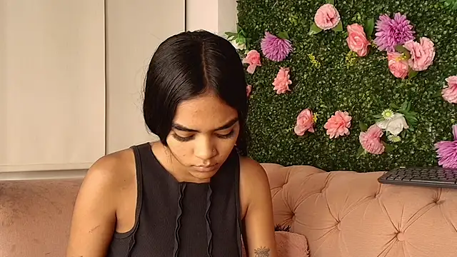 julieta aguilar1 online show from January 2026 07:19:01 PM