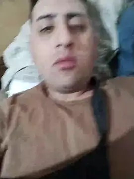 ezequiel376 online show from September 2025 07:59:01 PM