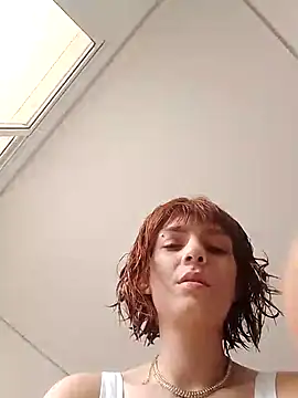 spacegirlll online show from December 2024 03:16:01 PM