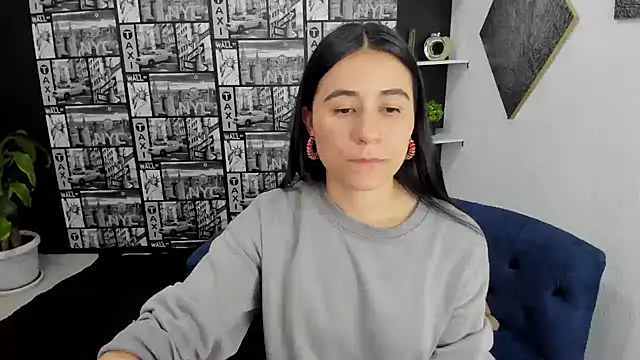 ChloeTurner  online show from March 2025 05:53:02 PM