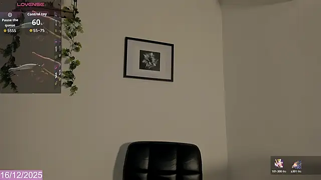 Snapshot of Tamara_Sex7 chatting on December 2025 04:29:02 AM Tamara Sex7 online show from December 2025 04:29:02 AM