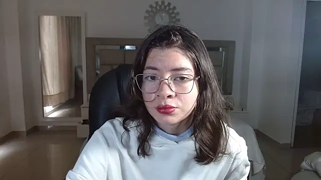 zoecruzz online show from November 2025 03:11:02 PM