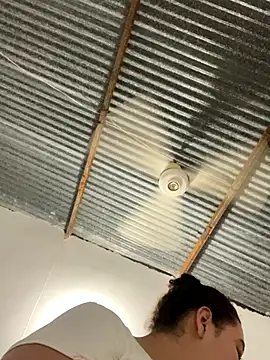 Snapshot of cutiepeach chatting on November 2025 02:56:02 AM cutiepeach online show from November 2025 02:56:02 AM