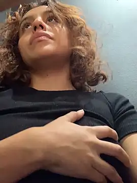 Katee Jones online show from December 2024 09:52:02 PM