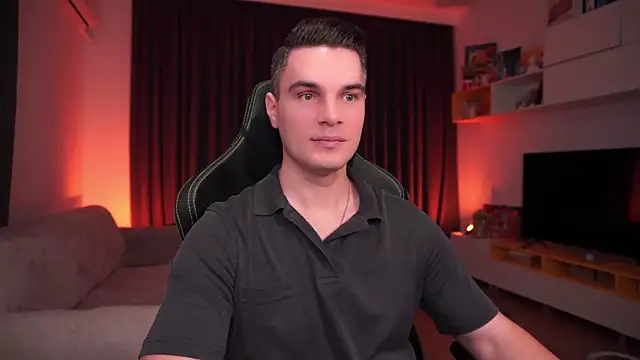 Snapshot of billypassion chatting on January 2025 05:18:02 AM billypassion online show from January 2025 05:18:02 AM