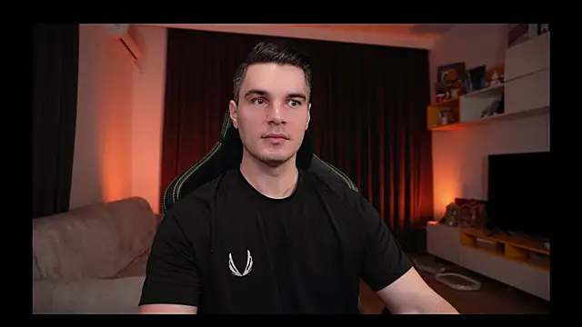 Snapshot of billypassion chatting on January 2025 04:58:01 AM billypassion online show from January 2025 04:58:01 AM