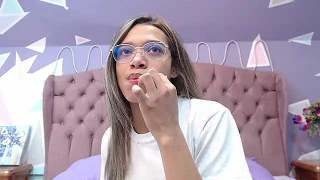 Snapshot of BritneyCollins chatting on February 2025 11:58:01 AM BritneyCollins online show from February 2025 11:58:01 AM