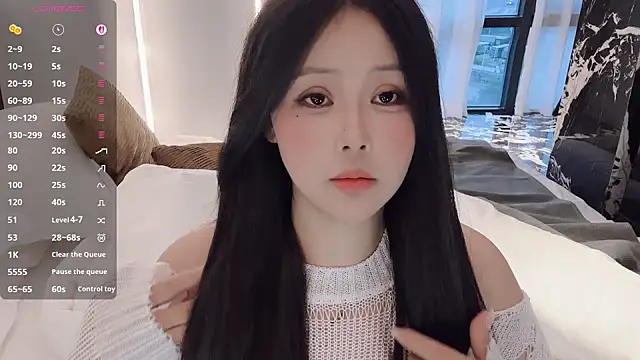 Snapshot of Fountain- chatting on October 2025 10:21:02 PM Fountain- online show from October 2025 10:21:02 PM