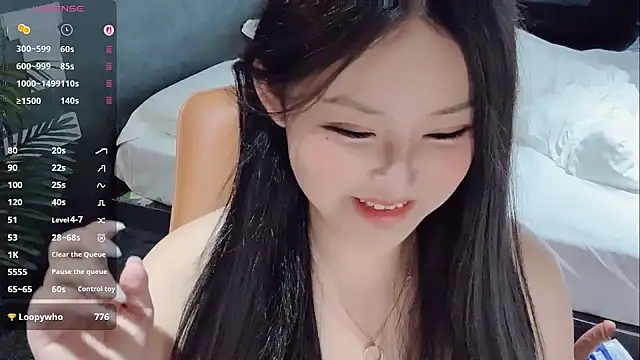 Snapshot of Fountain- chatting on October 2025 10:39:02 PM Fountain- online show from October 2025 10:39:02 PM