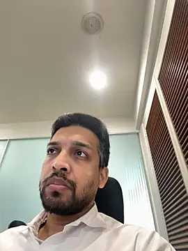 Snapshot of a4ashes chatting on November 2025 09:30:01 AM a4ashes online show from November 2025 09:30:01 AM