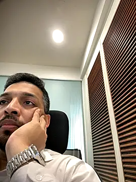 Snapshot of a4ashes chatting on November 2025 09:21:01 AM a4ashes online show from November 2025 09:21:01 AM