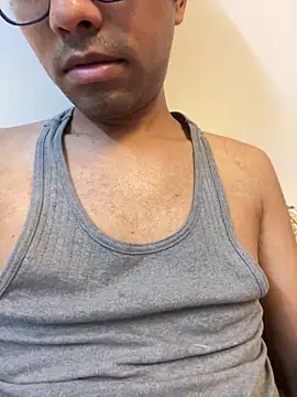 BoyzaraHatke online show from April 2026 04:42:02 PM