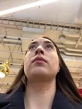 Holly Play online show from December 2024 09:14:02 AM