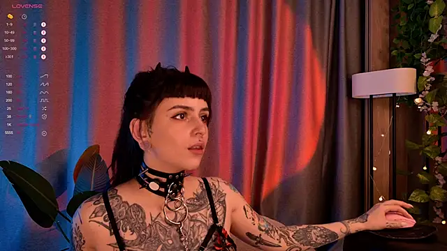 MichaellaMoon online show from January 2025 12:13:01 AM