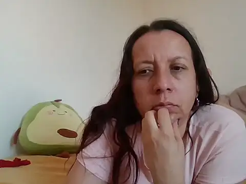 Snapshot of milfevha chatting on November 2025 07:25:02 PM milfevha online show from November 2025 07:25:02 PM