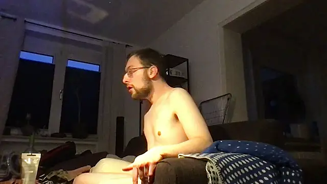 Snapshot of tipico0799 chatting on January 2026 07:13:01 AM tipico0799 online show from January 2026 07:13:01 AM