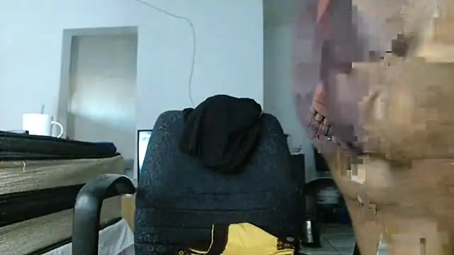 Hugetittiesxx2 online show from November 2025 03:18:02 AM