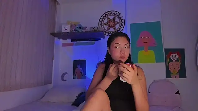 Snapshot of azumi_cutiepie_ chatting on March 2025 09:21:01 PM azumi cutiepie online show from March 2025 09:21:01 PM