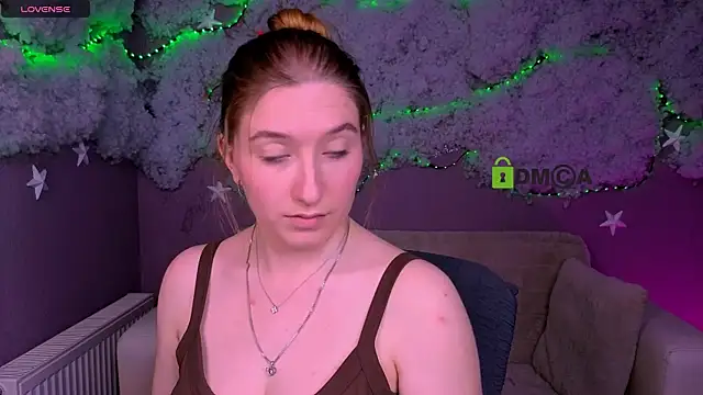 Snapshot of daisy_candy chatting on May 2026 08:35:02 PM daisy candy online show from May 2026 08:35:02 PM