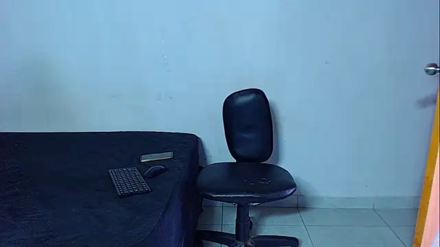 mikecoper 23 online show from March 2026 01:37:01 PM