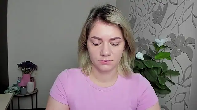 MariaSttone online show from October 2025 09:33:01 AM