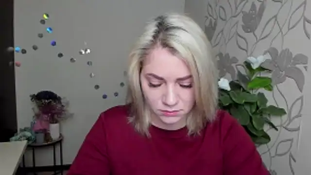 MariaSttone online show from December 2025 12:12:02 PM