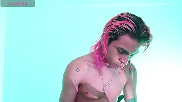 Snapshot of Jace_Quinn chatting on December 2024 01:25:01 AM Jace Quinn online show from December 2024 01:25:01 AM