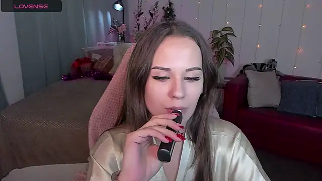 Makima lee online show from December 2024 01:28:02 PM